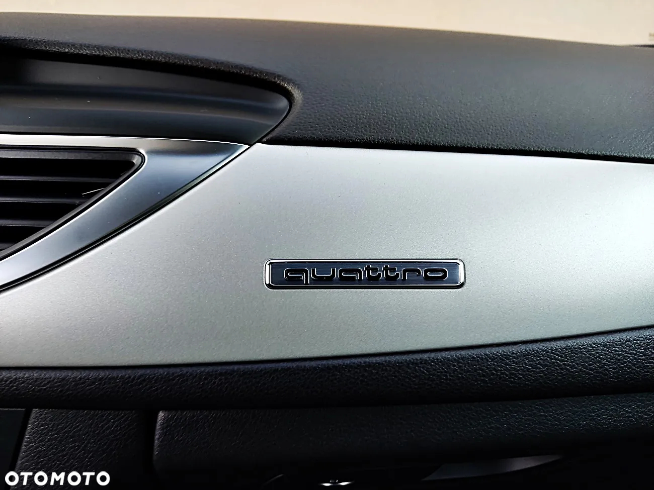 Audi A6 Avant 3.0 TDI quattro S tronic - 31