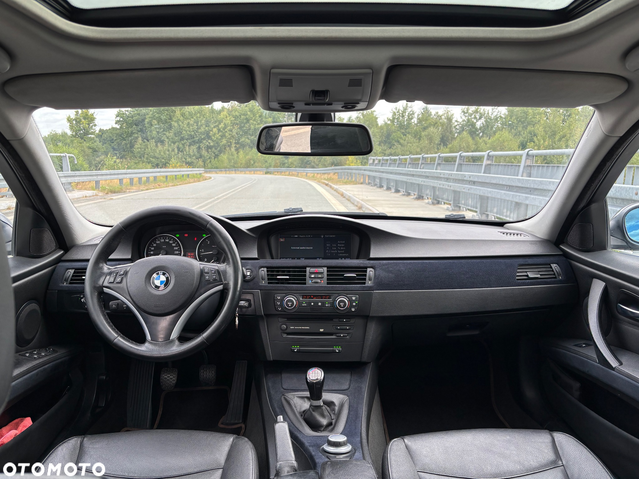 BMW Seria 3 325d - 6