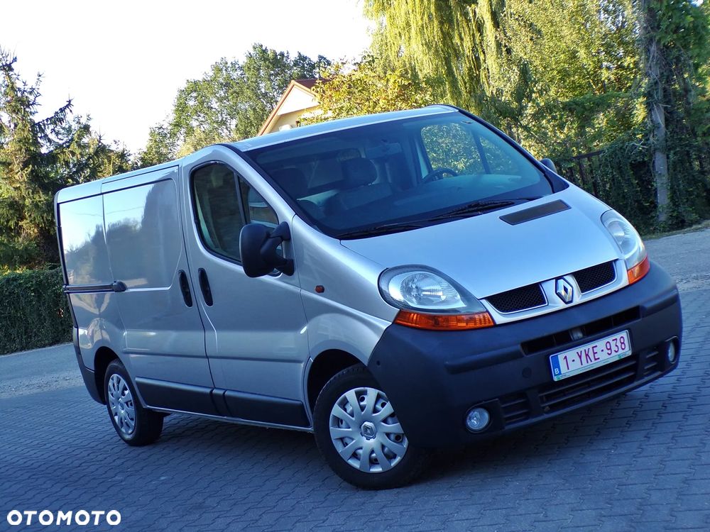 Renault TRAFIC - 11