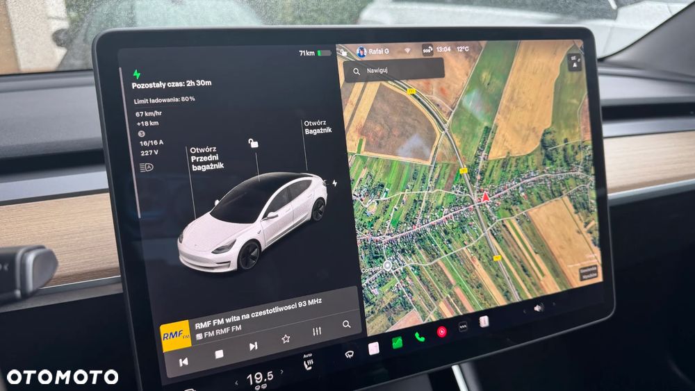 Tesla Model 3 Standard Reichweite Plus Hinterradantrieb - 24