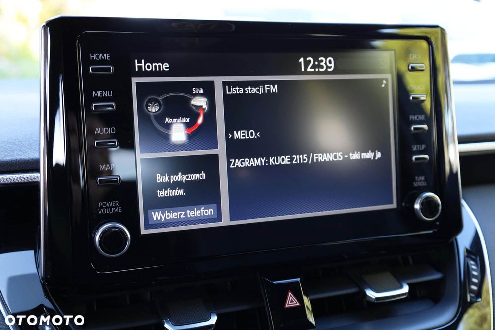 Toyota Corolla 1.8 Hybrid GPF Executive - 23
