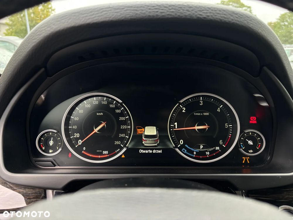 BMW X5 xDrive25d xLine - 17