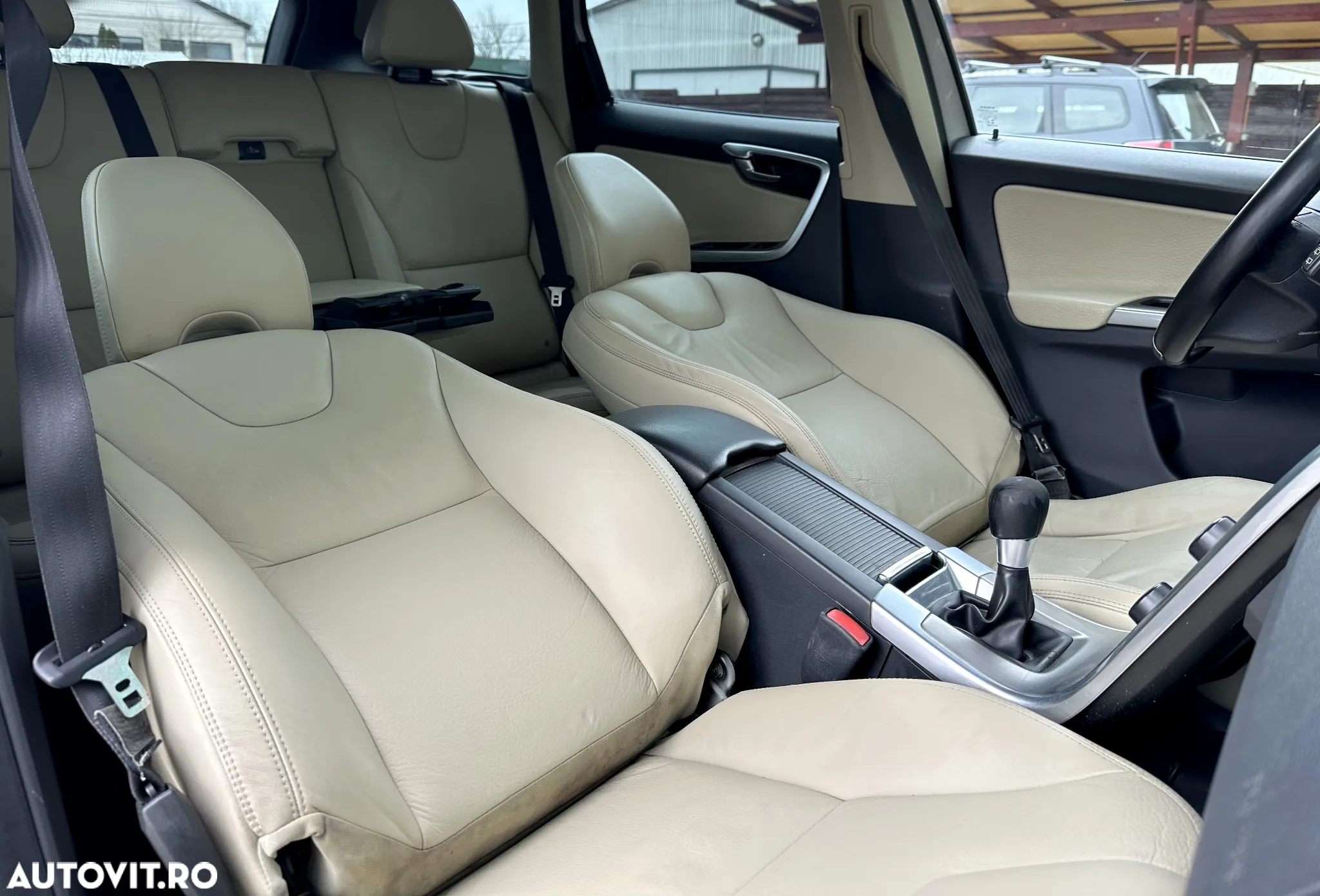 Volvo XC 60 - 11