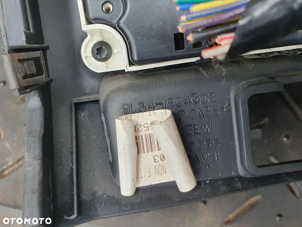 FORD F150 '09r PANEL ŚRODKOWY STEROWANIA PRZEŁĄCZNIKI RADIA KLIMATYZACJI NAWIEWU 9L3T-18A802-HA 9L34-1504302 9L34-19980-EE - 10