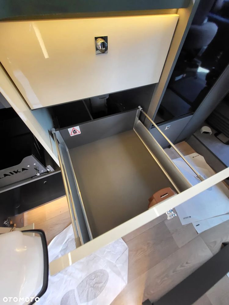 Laika KOSMO L 105 Półintegra 599 cm - 24