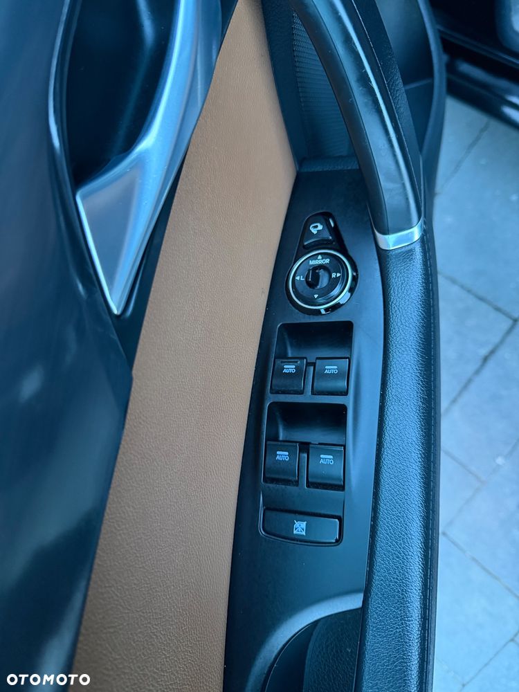 Hyundai i40 Kombi 1.7 CRDi Premium - 3