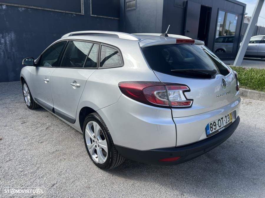 Renault Mégane Sport Tourer 1.5 dCi Dynamique S - 4