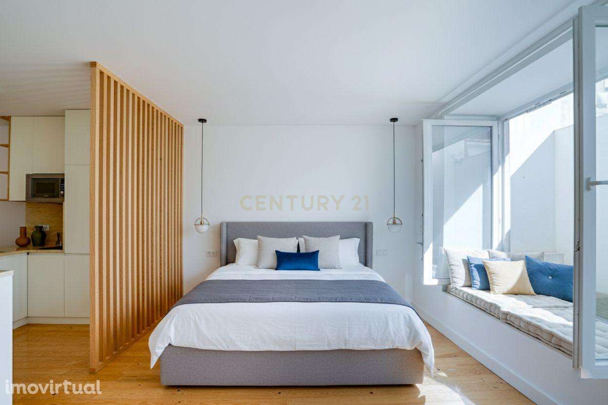 Apartamento T0 com Logradouro - Grande imagem: 4/19