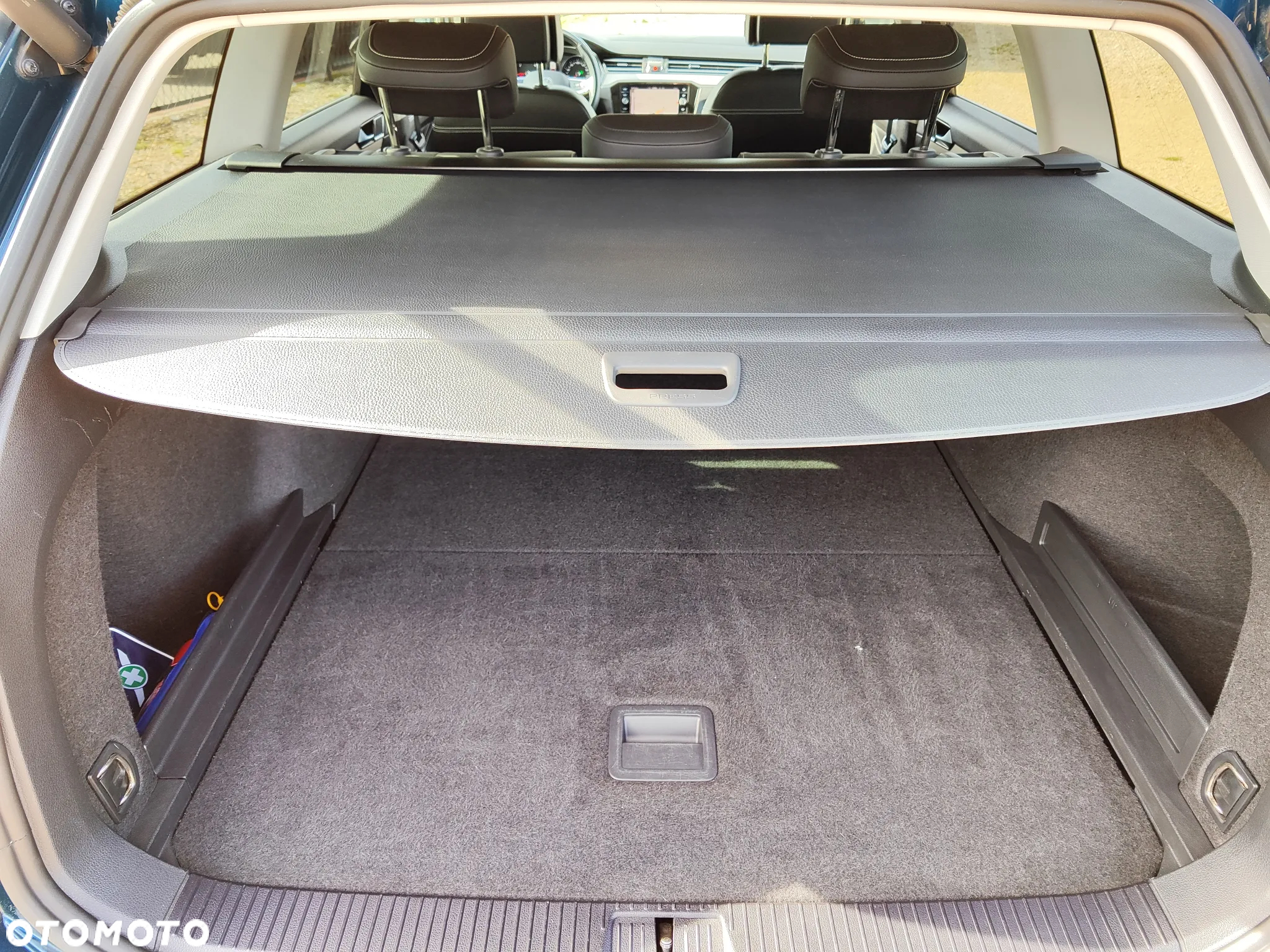 Volkswagen Passat 2.0 TDI EVO Elegance DSG - 19