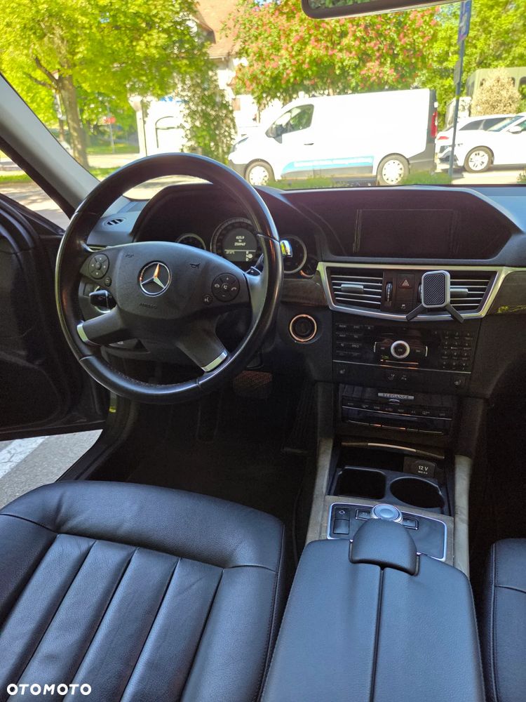 Mercedes-Benz Klasa E 350 CDI BlueEff Elegance - 18