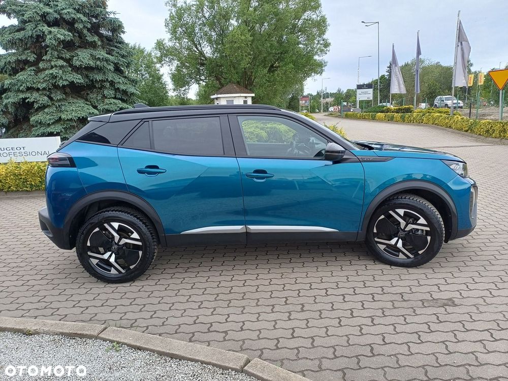 Peugeot 2008 - 8