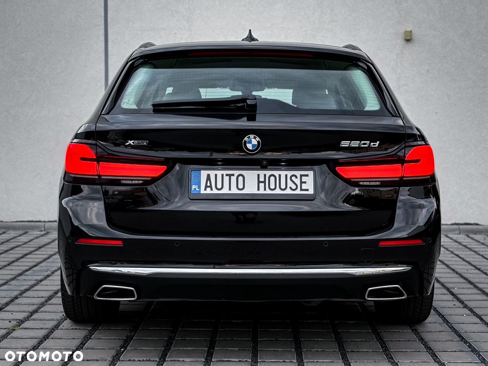 BMW Seria 5 520d xDrive Luxury Line - 14