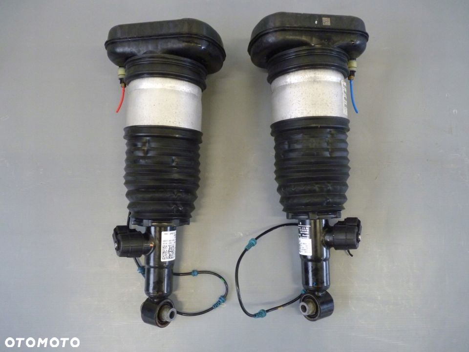 BMW X7 G07 Amortyzator Prawy tył - 3