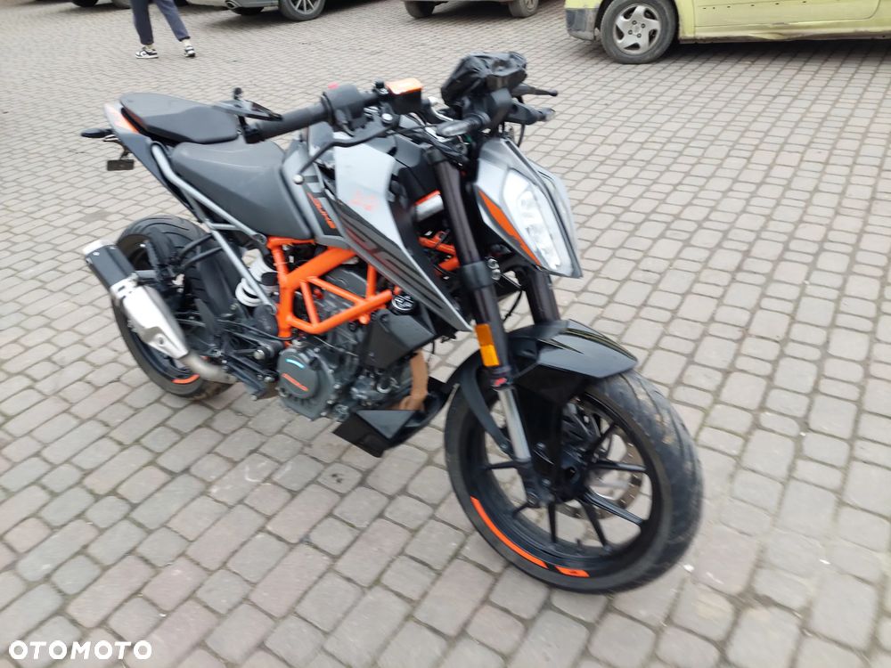 KTM Duke - 7