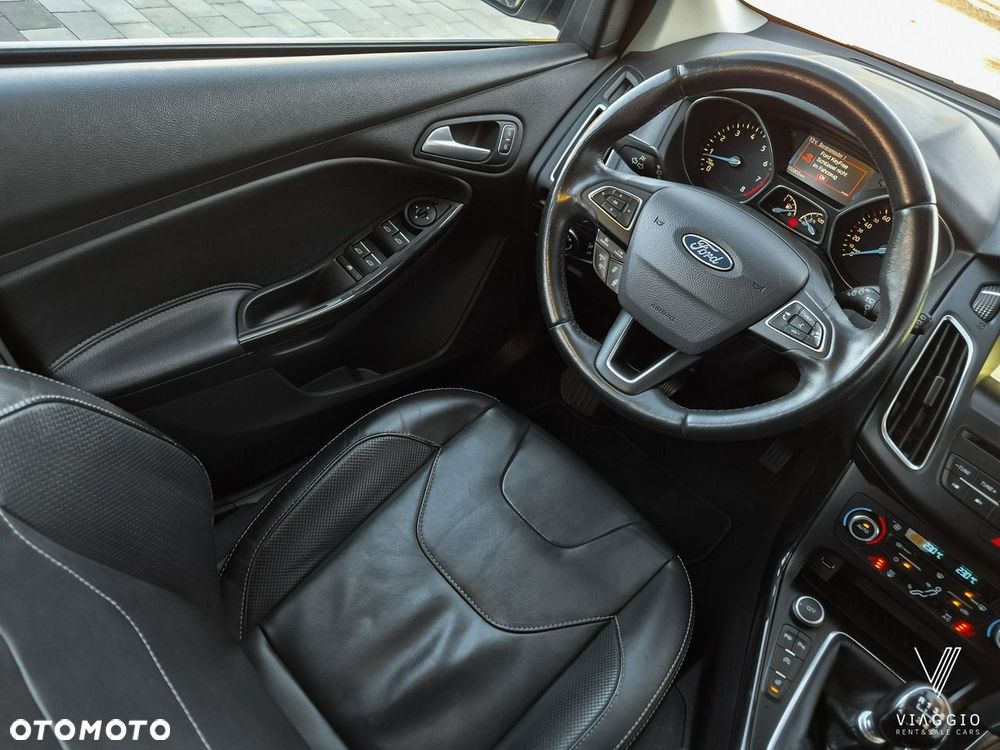 Ford Focus 1.5 EcoBoost STart-Stopp-System TITANIUM - 17