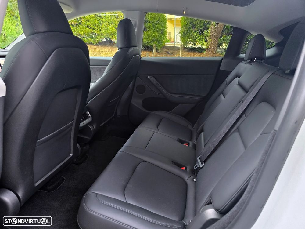 Tesla Model Y Tração Traseira - 6