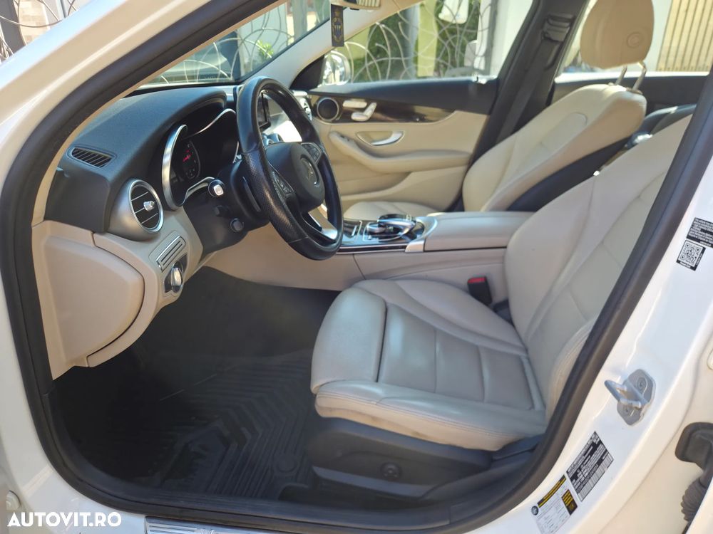 Mercedes-Benz C 300 7G-TRONIC Exclusive - 11