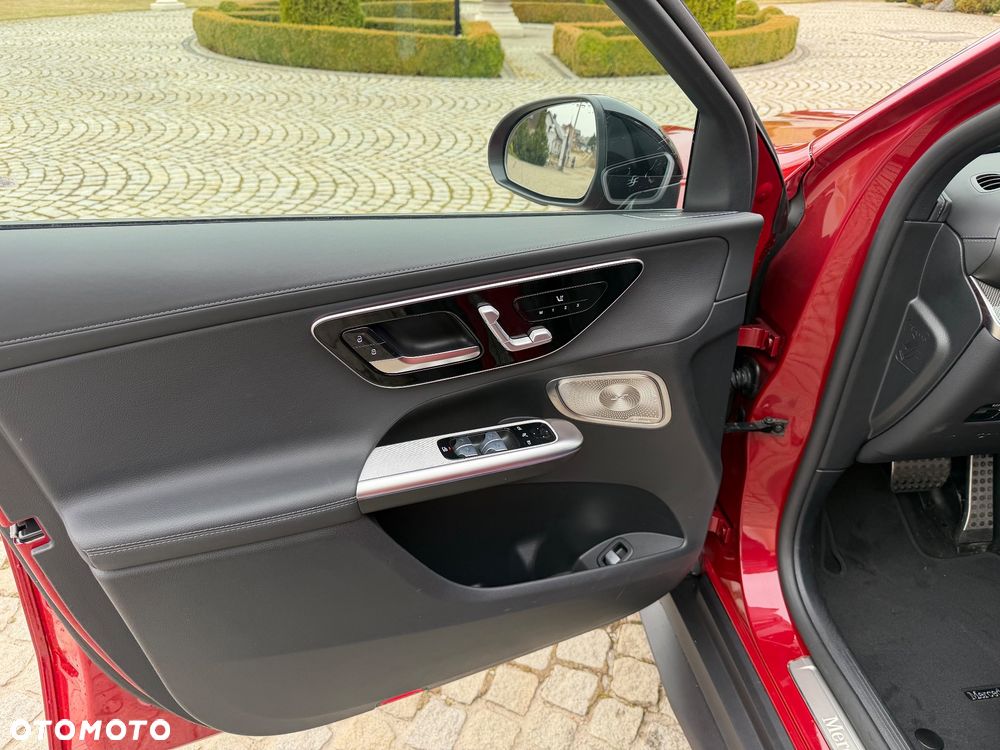Mercedes-Benz GLC ver-200-mhev-4--matic-amg-line - 13