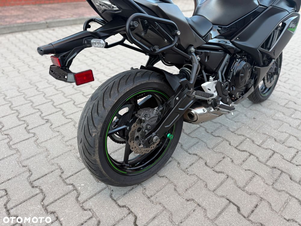 Kawasaki Ninja - 16