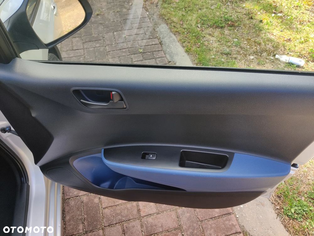 Hyundai i10 1.0 blue Style - 27