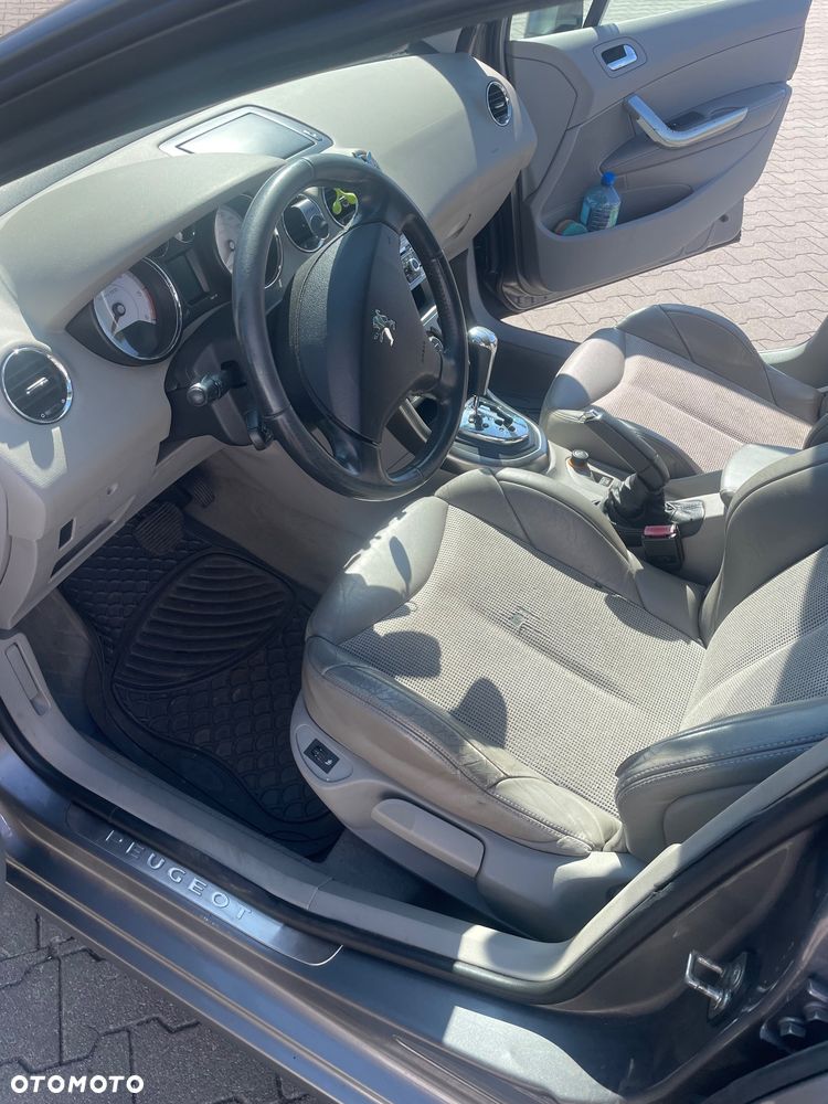 Peugeot 308 2.0 HDi Premium - 6