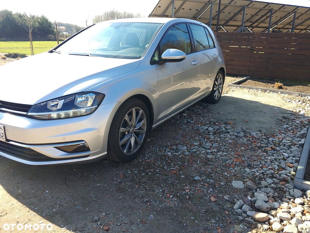 Volkswagen Golf 1.5 TSI ACT OPF DSG Comfortline - 2