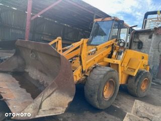 JCB 425 - 1