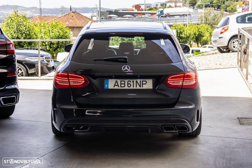 Mercedes-Benz C 250 (BlueTEC) d Station 7G-TRONIC AMG Line - 7