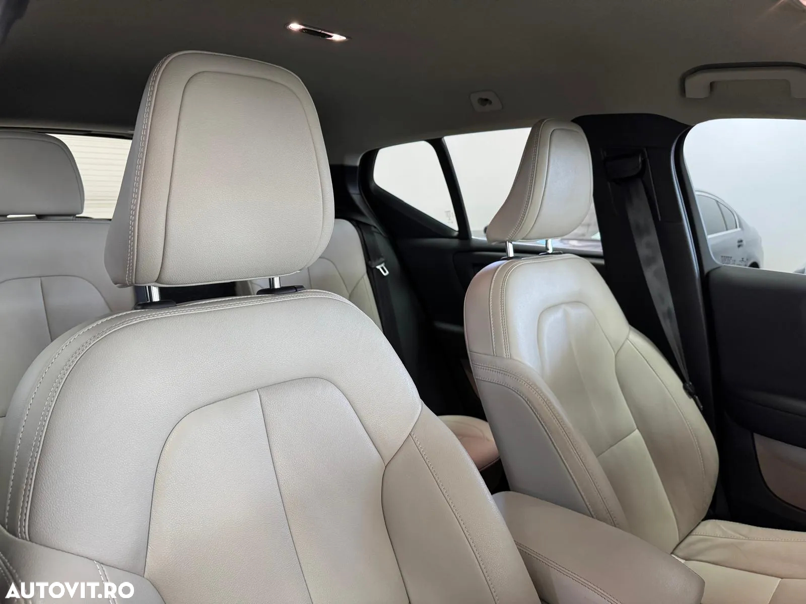 Volvo XC 40 T4 Recharge DKG Inscription - 18