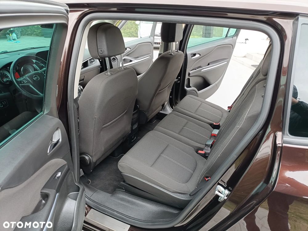 Opel Zafira - 18