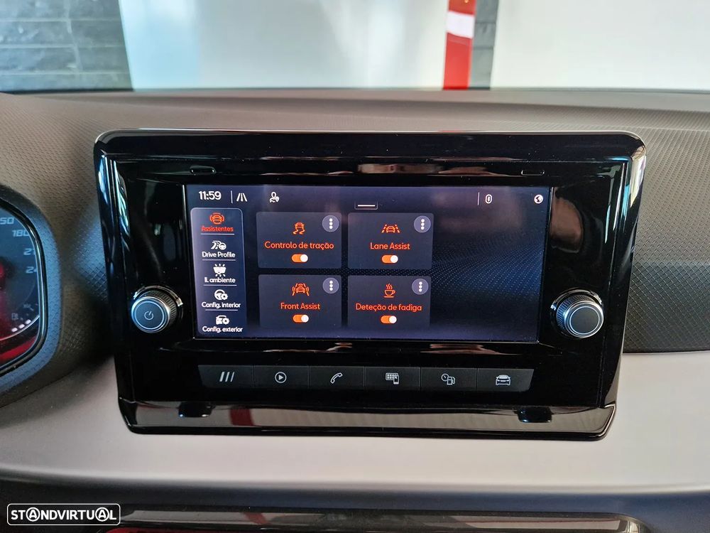 SEAT Arona 1.0 TSI FR - 28