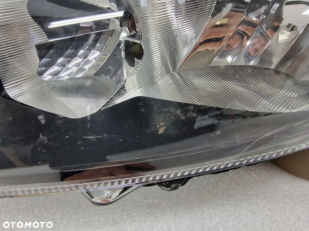 FORD FIESTA MK7 LIFT 12- LEWA LAMPA PRZEDNIA PRZÓD CIEMNA , NR C1BB-13W030-AG , NR AUKCJI LL176 - 6
