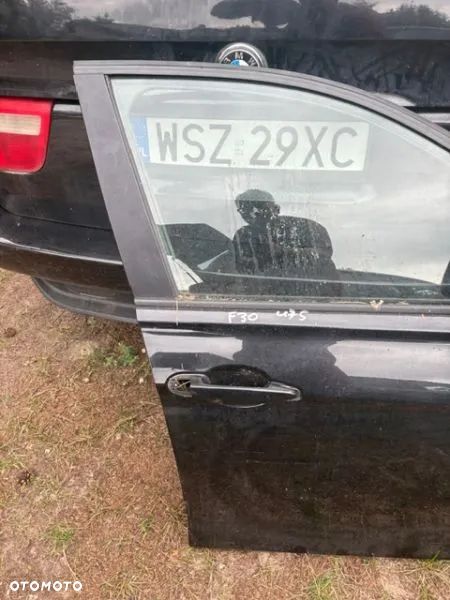 BMW 3 F30 F31 czarne DRZWI przód pprawe rzednie prawy PRAWE kolor 475 black sapphire metallic z rysą - 3
