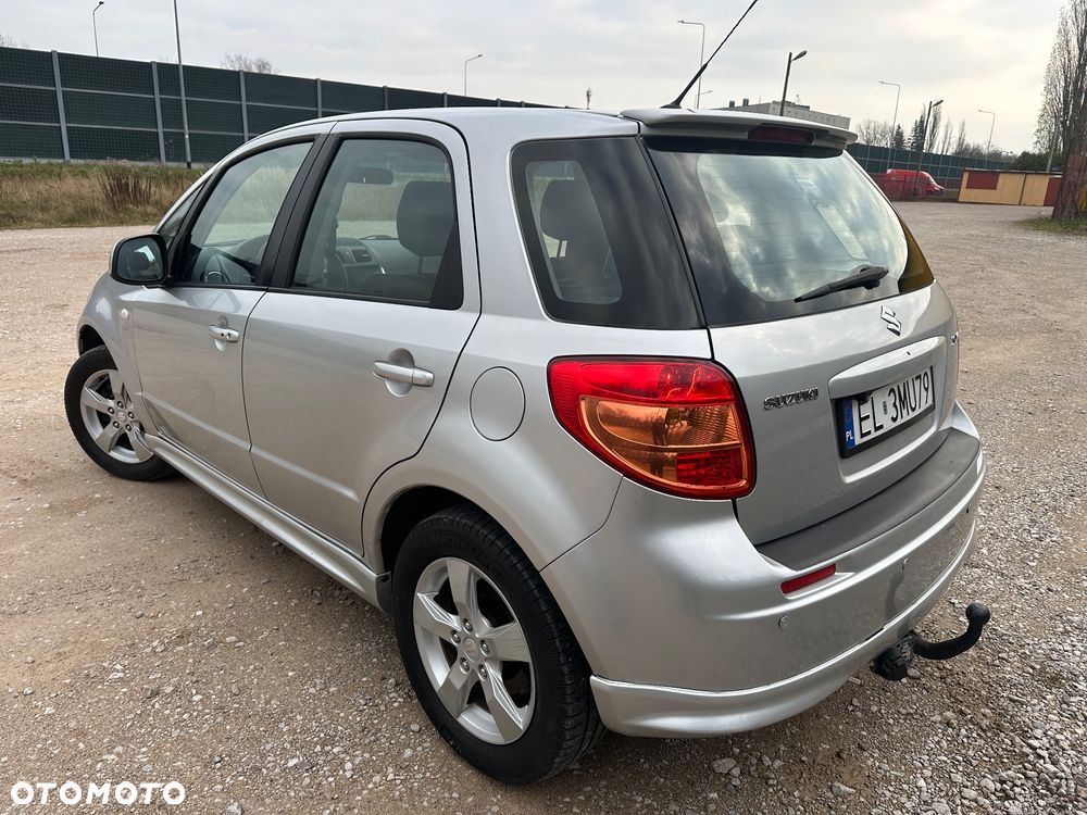 Suzuki SX4 - 6