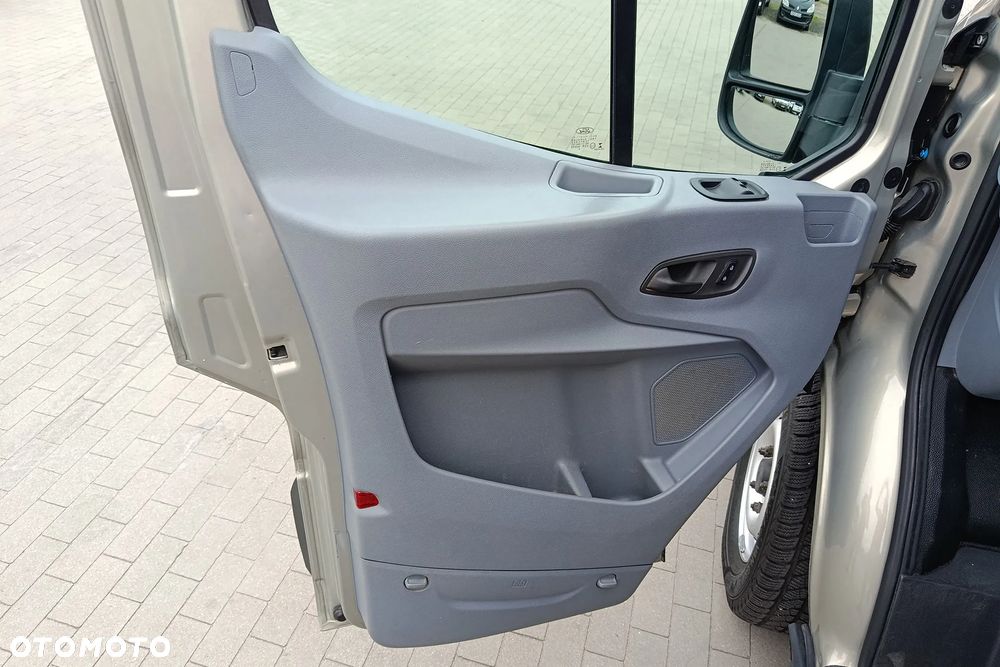 Ford Tansit VI - 21