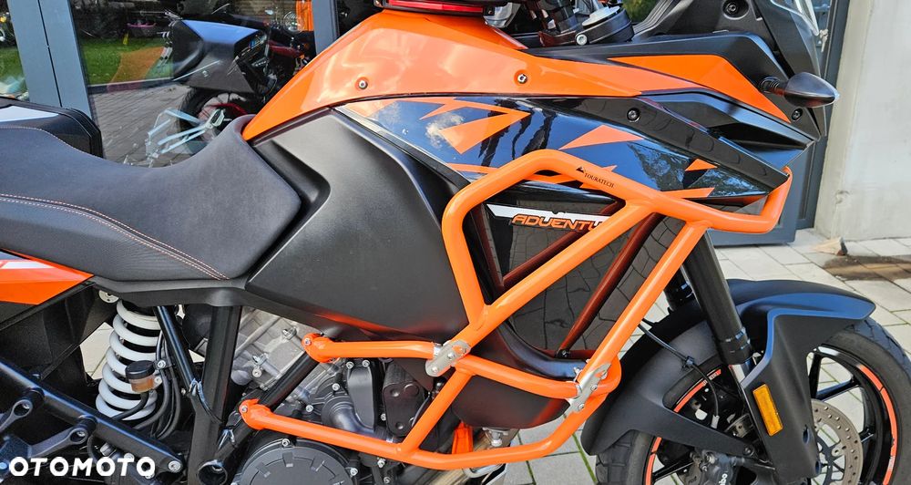KTM Adventure - 6