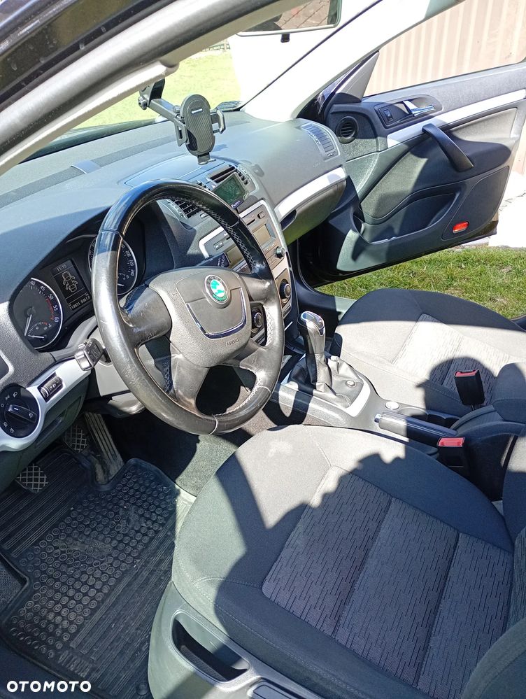 Skoda Octavia 1.6 TDI Ambition - 6