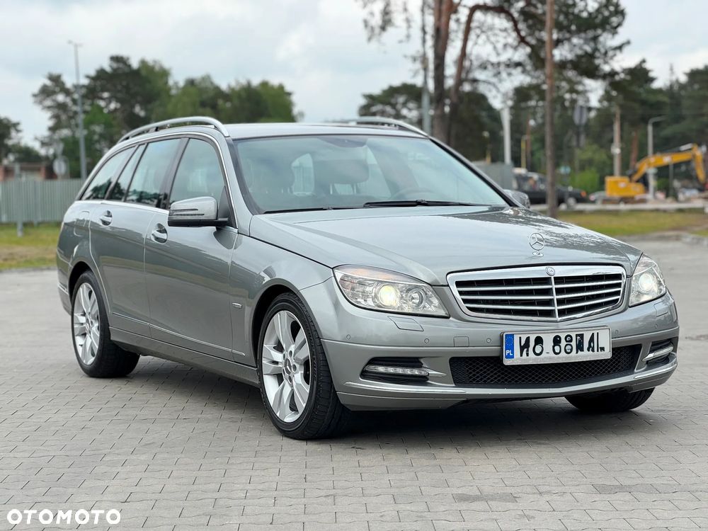 Mercedes-Benz Klasa C 250 CDI DPF 4Matic 7G-TRONIC BlueEFFICIENCY Elegance - 7