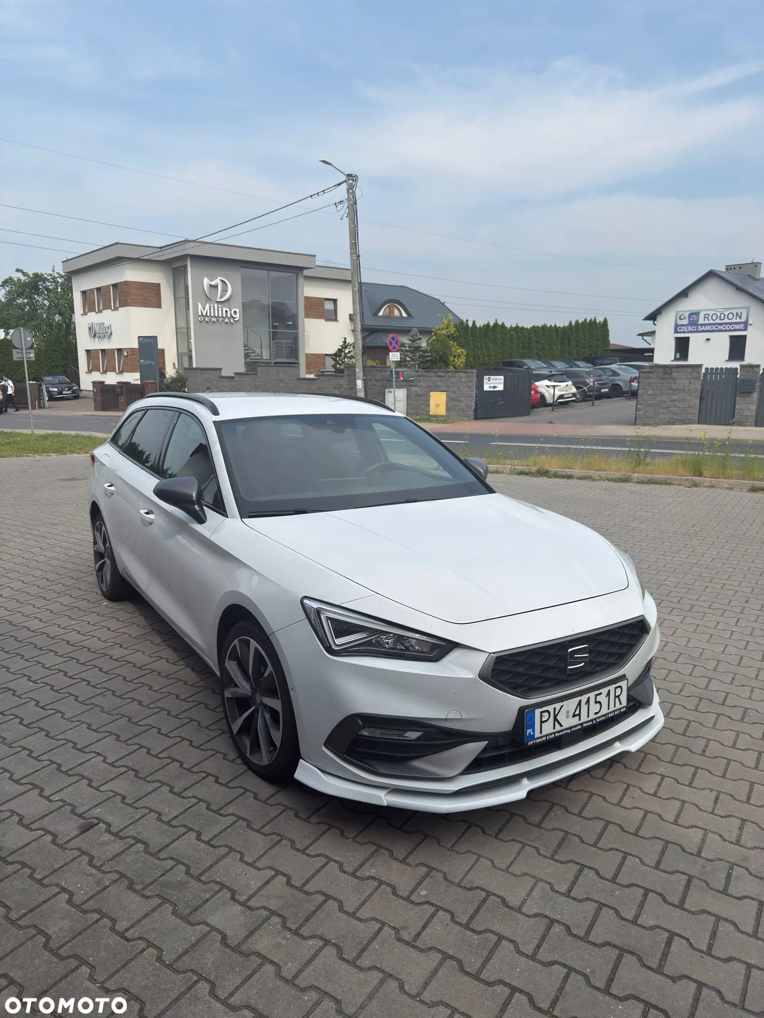 Seat Leon Sportstourer 1.4 e-Hybrid DSG FR Plus - 2