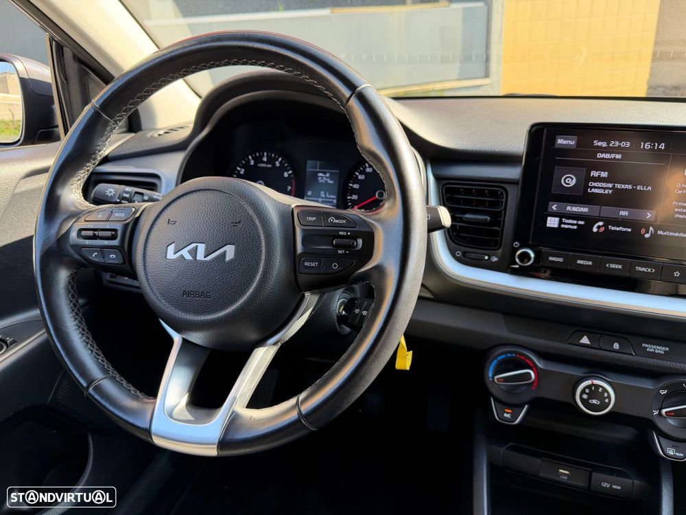 Kia Stonic 1.2 Dynamic - 28