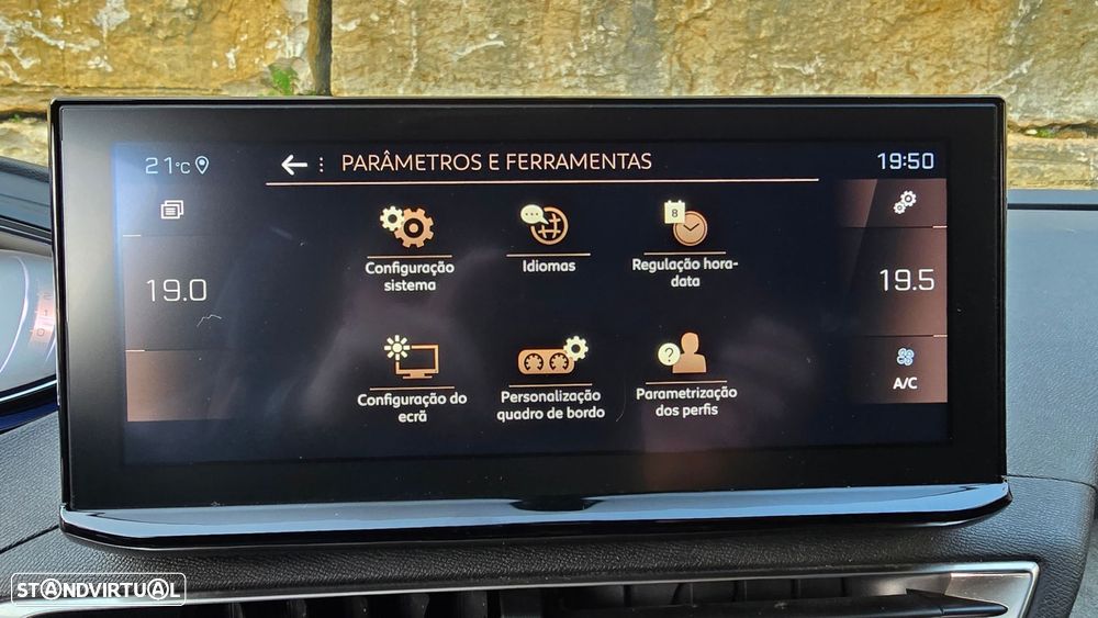 Peugeot 5008 1.5 BlueHDi GT EAT8 - 43