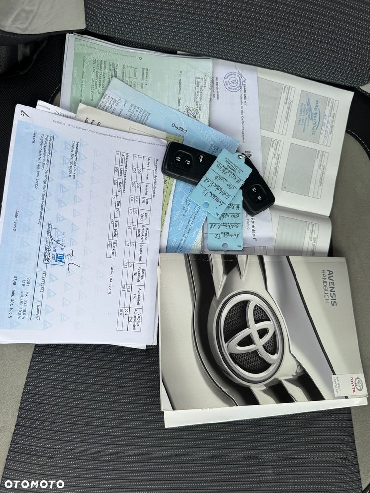 Toyota Avensis Touring Sports 1.8 Multidrive S Edition-S - 29