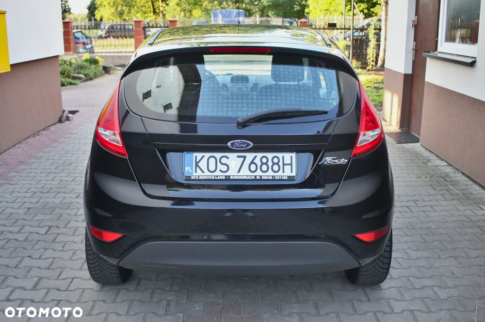 Ford Fiesta - 8
