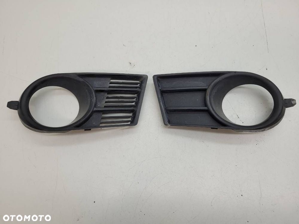 KRATKA HALOGENU ZDERZAKA LEWA PRAWA KOMPLET SUZUKI SWIFT III 71761-63J1 - 1