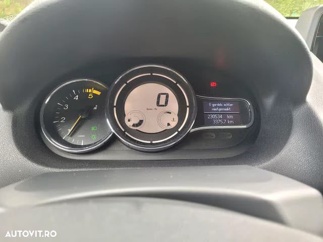 Renault Megane ENERGY dCi 110 Start & Stop Bose Edition - 8