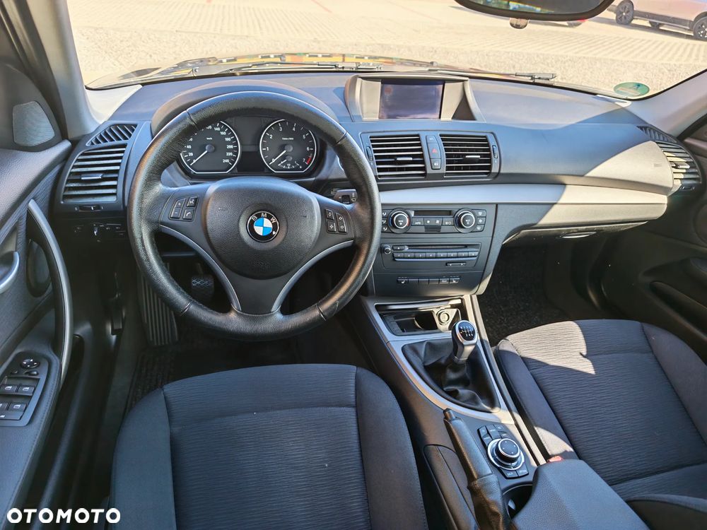 BMW Seria 1 - 9