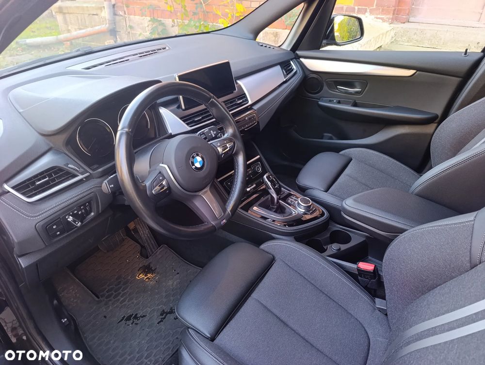 BMW Seria 2 218i GT M Sport - 11
