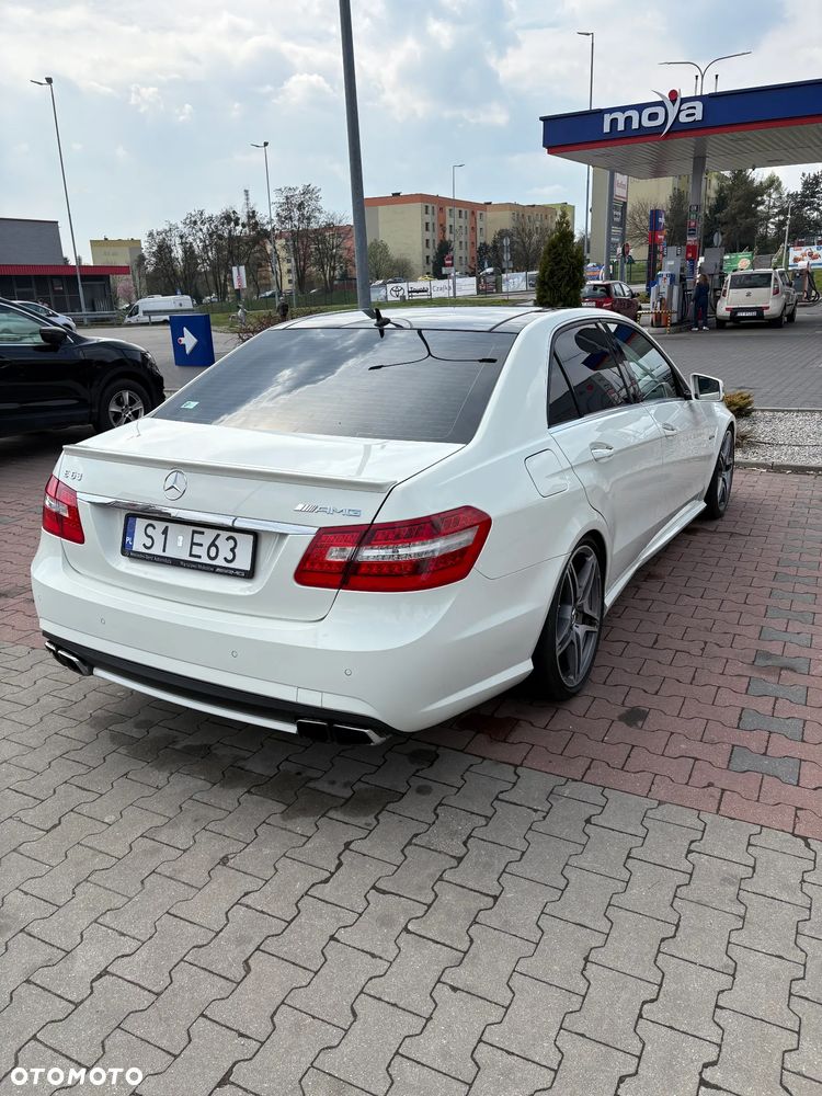 Mercedes-Benz Klasa E 63 AMG - 6