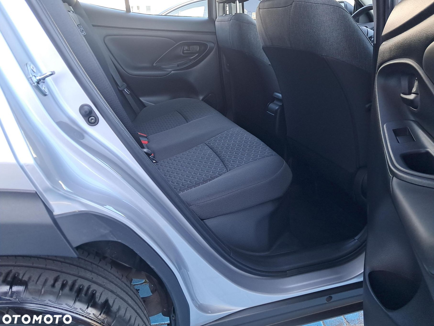 Toyota Yaris Cross - 25