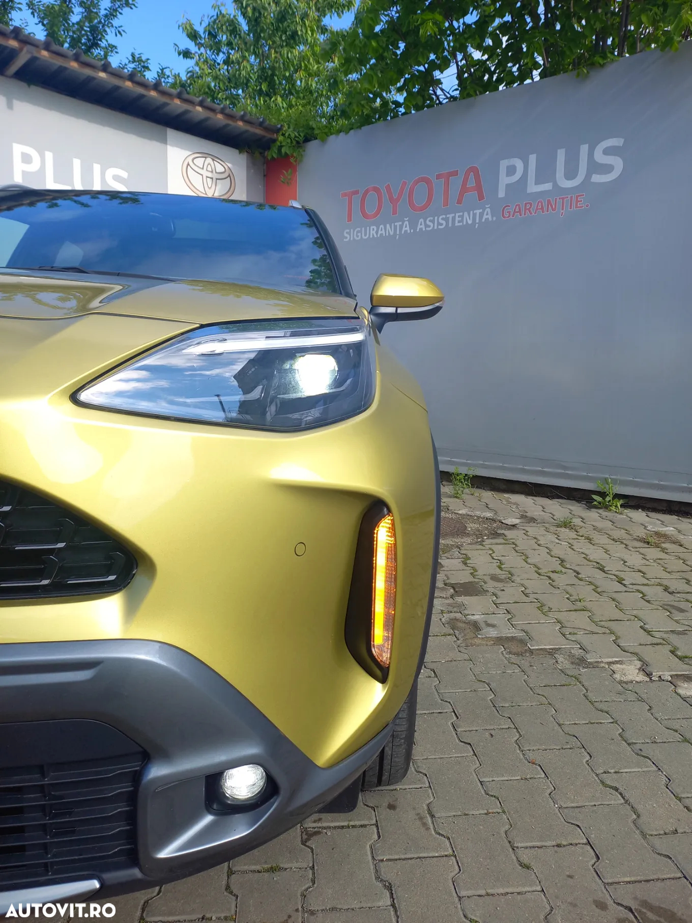 Toyota Yaris Cross 1.5 VVT-i HSD 4x4 Exclusive Adventure - 34